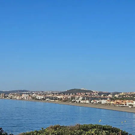 Monte Duquesa Plaza Palmeras Close To Port And