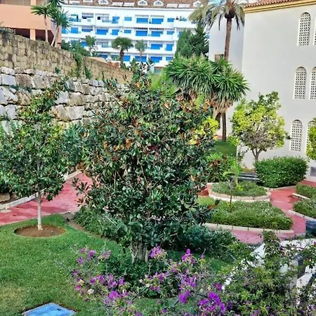 Monte Duquesa Plaza Palmeras Close To Port And Apartment Manilva