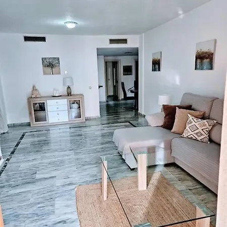 Apartment Monte Duquesa Plaza Palmeras Close To Port And Manilva