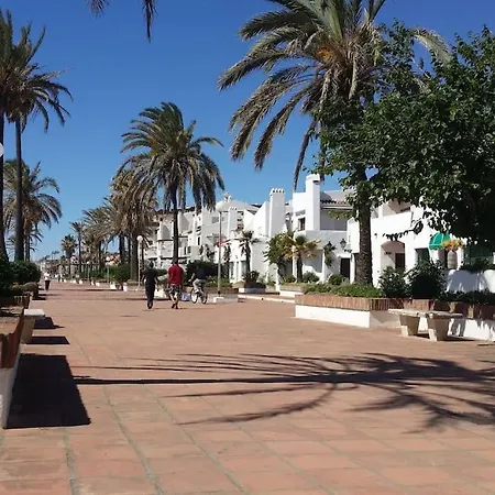 Monte Duquesa Plaza Palmeras Close To Port And Apartment *