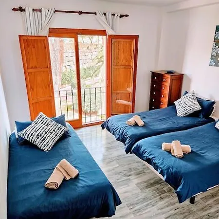 Apartment Monte Duquesa Plaza Palmeras Close To Port And Manilva