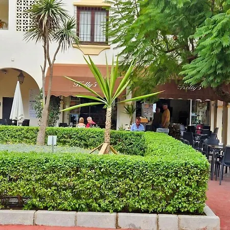 Monte Duquesa Plaza Palmeras Close To Port And Apartment Manilva